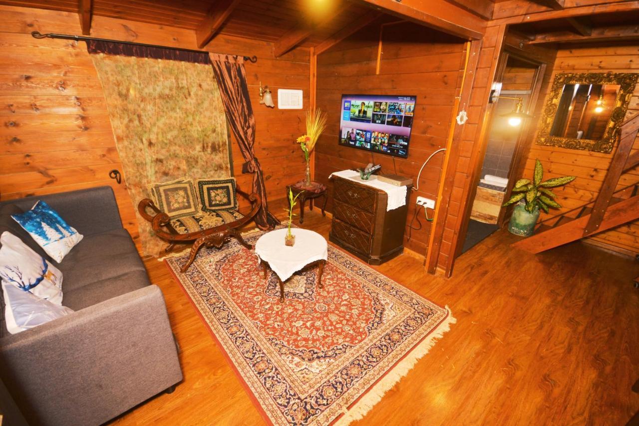 Family Cabin Menaẖemya Eksteriør billede
